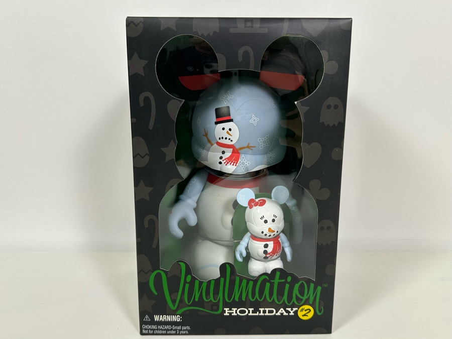 Vintage Walt Disney Disneyland Theme Park Merchandise Vinylmation Holiday #2 9' Collectible Vinyl Mickey Mouse Figure Limited Edition Of 1,000 Pieces New In Box [Photo 3]