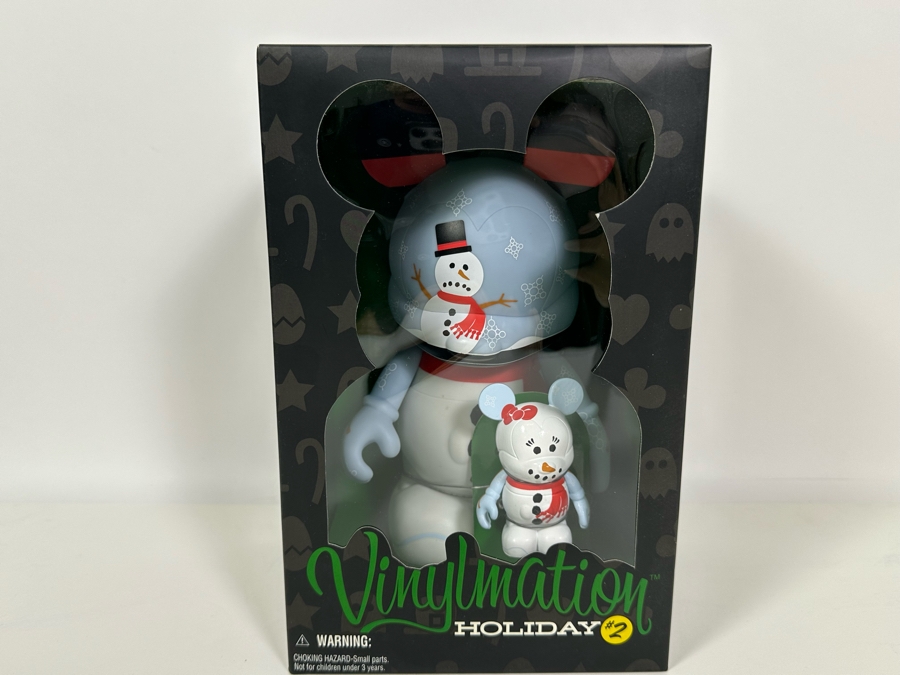 Vintage Walt Disney Disneyland Theme Park Merchandise Vinylmation Holiday #2 9' Collectible Vinyl Mickey Mouse Figure Limited Edition Of 1,000 Pieces New In Box [Photo 2]