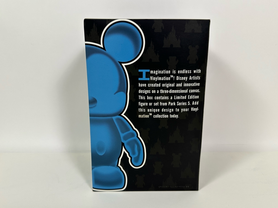 Vintage Walt Disney Disneyland Theme Park Merchandise Vinylmation Magic Kingdom Park #5 9' Collectible Vinyl Mickey Mouse Figure Limited Edition Of 800 Pieces New In Box [Photo 7]