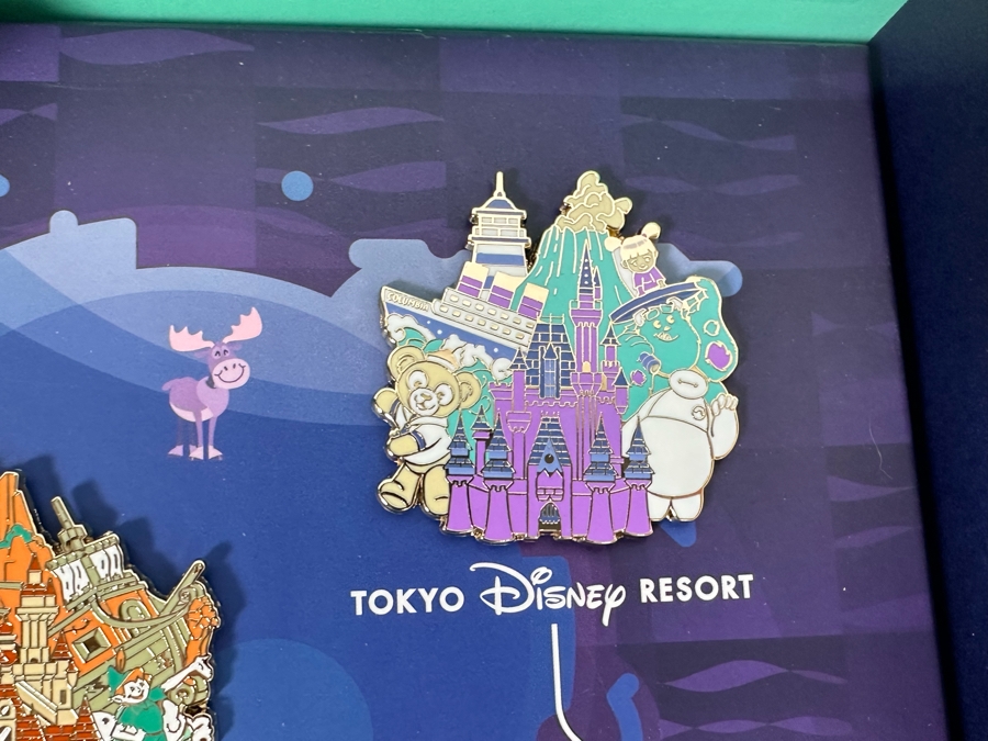 D23 Around The World Of Disney Parks Fan Club Disney Trading Pins Set With Box 16W X 10.5D X 1.75H [Photo 13]