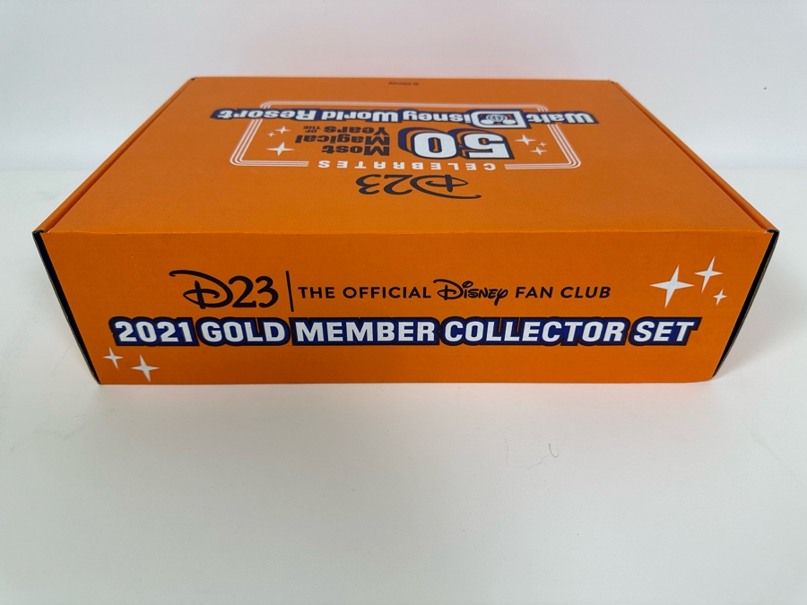 D23 2021 Gold Member Collector Set From The Official Disney Fan Club With Walt Disney World Metal Lunch Pail Box, Ephemera And Pennant With Original Box 14.5W X 10.5D X 4H [Photo 11]