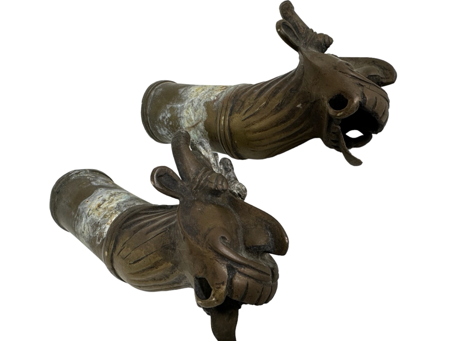 Pair Of Vintage Brass Faucets 7L [Photo 1]
