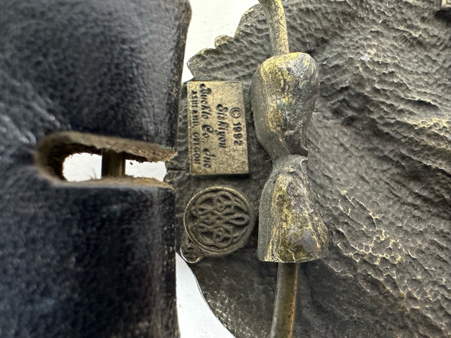 Vintage 1992 Harley-Davidson Motor Cycles Belt Buckle With Leather Belt Size M [Photo 5]