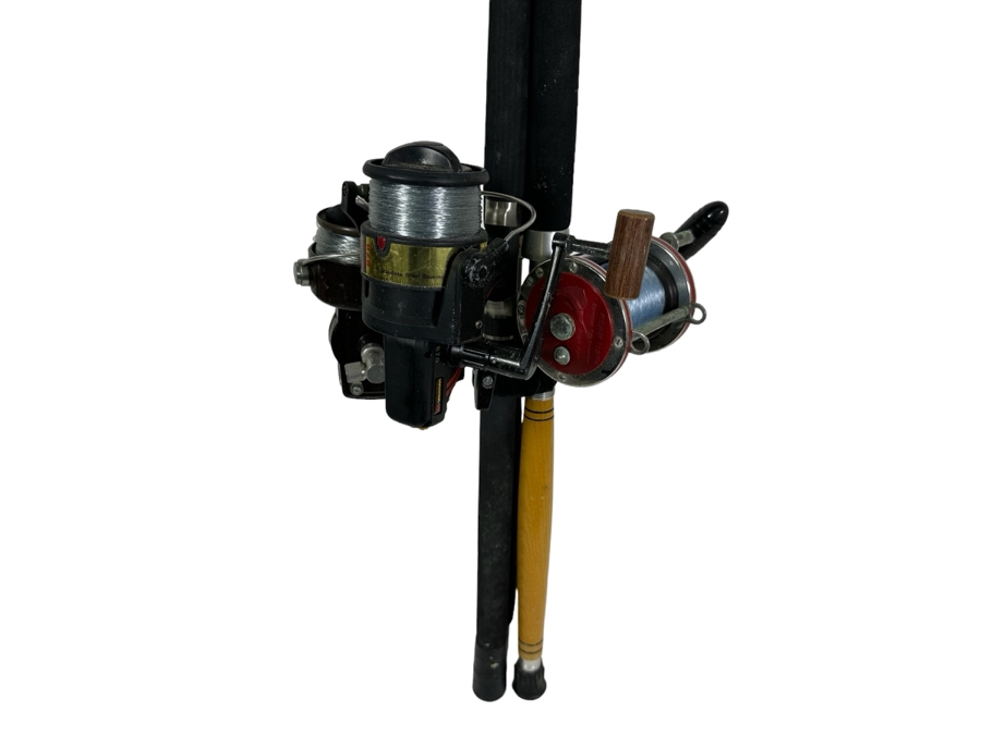 Three Salt Water Fishing Reels / Poles Including A Penn Senator 113HLW Fishing Reel With Rod & Daiwa 7700A Fishing Reel With Rod [Photo 2]