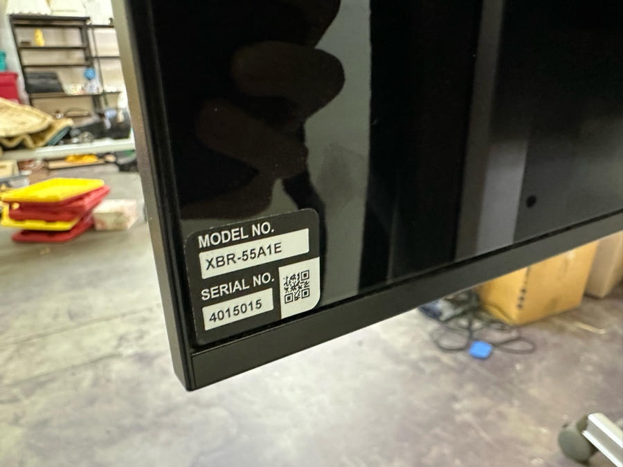 Outdoor Portable TV Stand With Untested TV 57W X 34D X 70H [Photo 8]