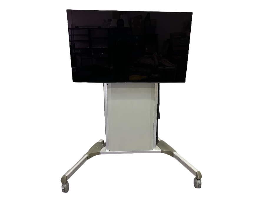 Outdoor Portable TV Stand With Untested TV 57W X 34D X 70H [Photo 2]