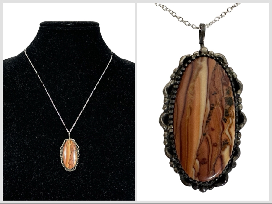 Vintage Signed Sterling Silver Cabochon Stone Pendant With 20' Sterling Silver Necklace 13.7g Signed DLH [Photo 1]