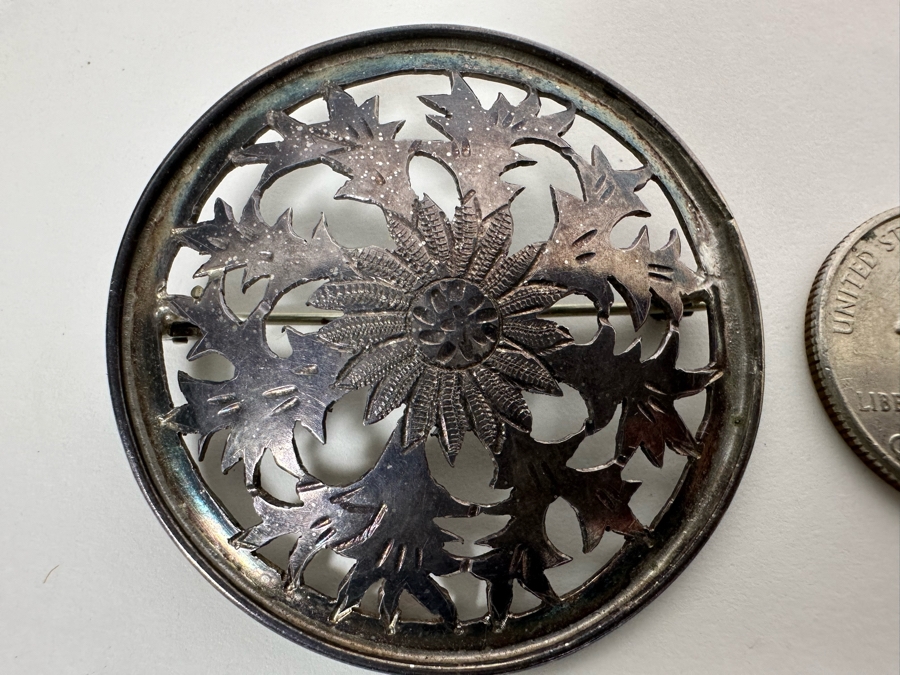 Vintage Signed Sterling Silver Brooch Pin 1.75W 7.6g [Photo 2]