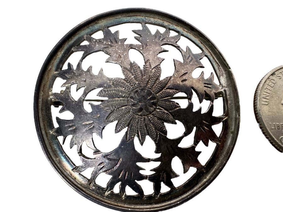 Vintage Signed Sterling Silver Brooch Pin 1.75W 7.6g [Photo 1]