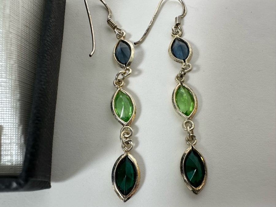 Four Pairs Of Sterling Silver Earrings [Photo 4]