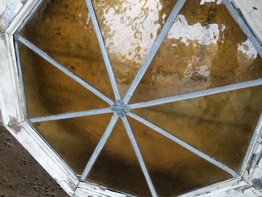 Vintage Amber Glass Window [Photo 4]