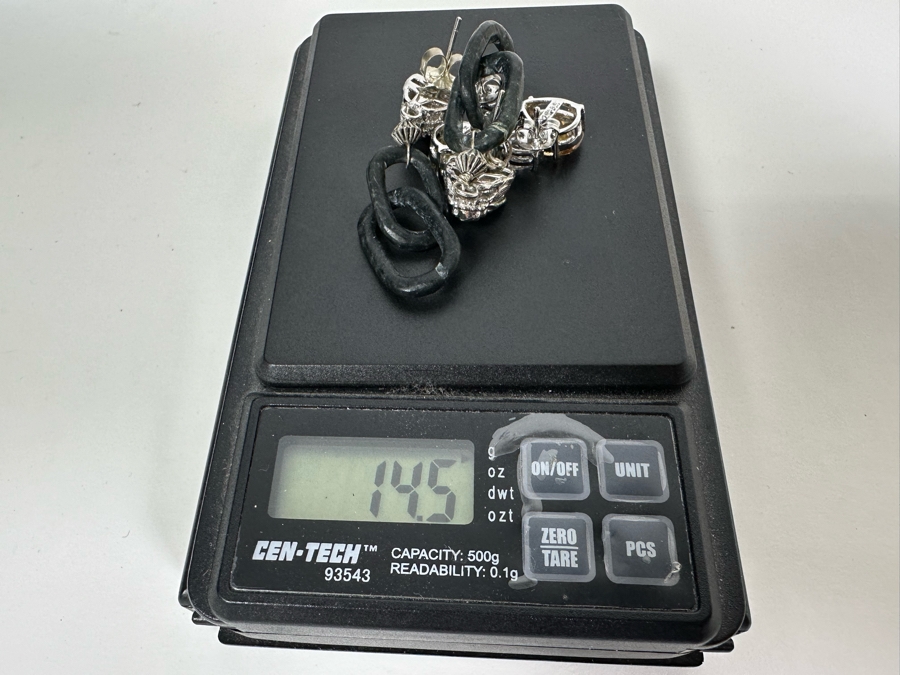 Two Pairs Of Sterling Silver Earrings Including Dragons With Carved Green Stone Hoops - See Photos 14.5g [Photo 6]