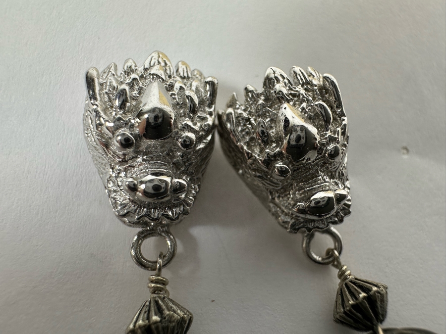 Two Pairs Of Sterling Silver Earrings Including Dragons With Carved Green Stone Hoops - See Photos 14.5g [Photo 4]