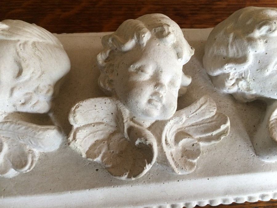 White Cherub Wall Plaque [Photo 3]