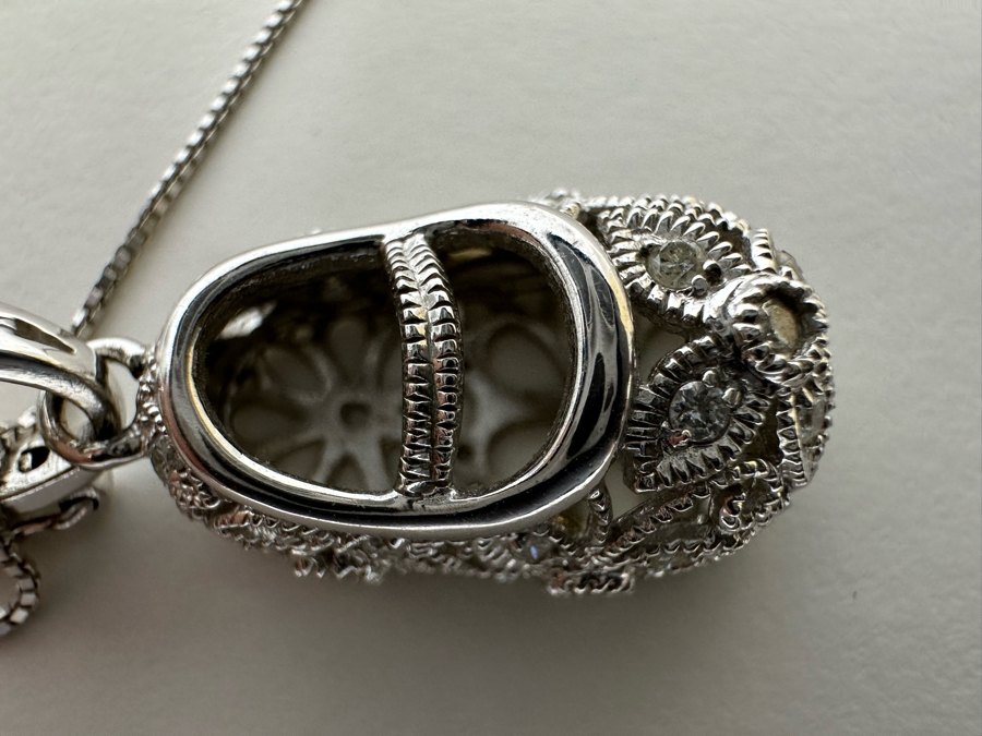14K Gold With Diamonds Baby Shoe Pendant With 14K Gold 20' Necklace 6.7g [Photo 12]