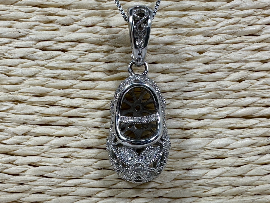 14K Gold With Diamonds Baby Shoe Pendant With 14K Gold 20' Necklace 6.7g [Photo 7]