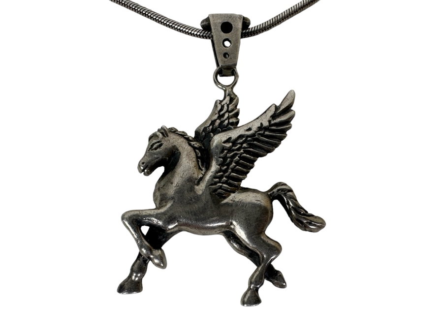 Sterling Silver Pegasus Pendant With Sterling Silver 24' Necklace 26g [Photo 2]