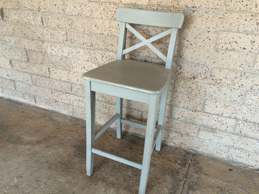 Vintage Blue Chair [Photo 1]