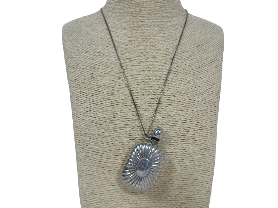 Vintage Sterling Silver Perfume Bottle Pendant With Sterling Silver 20' Necklace 24.5g [Photo 3]