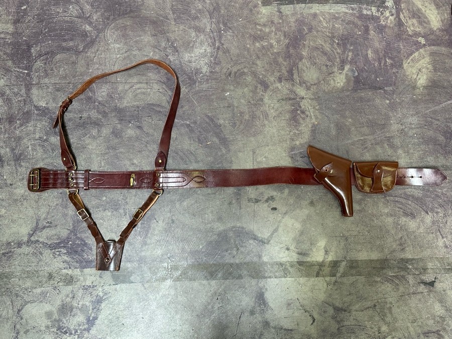 Vintage Leather Holster Belt 47L [Photo 2]
