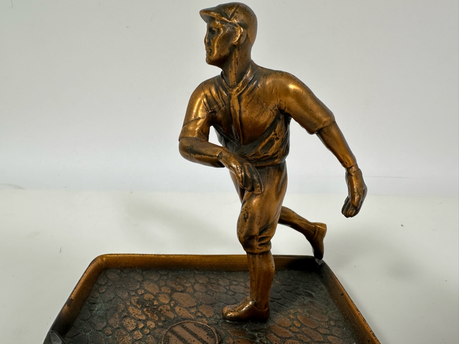 Vintage Metal National Baseball Museum And Hall Of Fame Cooperstown, NY Figurine 4.75W X 4.5H [Photo 3]