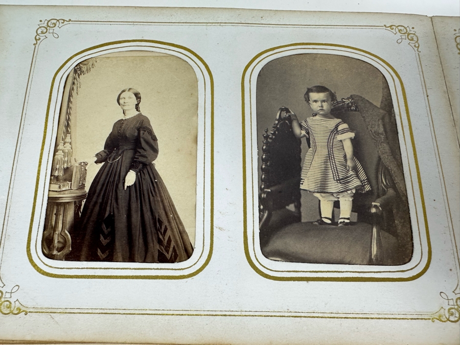 Vintage Photograph Leather Bound Book With Old Family Photos (Binding Is Damaged) 8W X 5.5H X 2.5D [Photo 32]