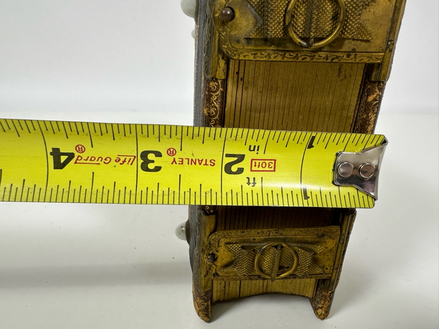 Vintage Photograph Leather Bound Book With Old Family Photos (Binding Is Damaged) 8W X 5.5H X 2.5D [Photo 41]