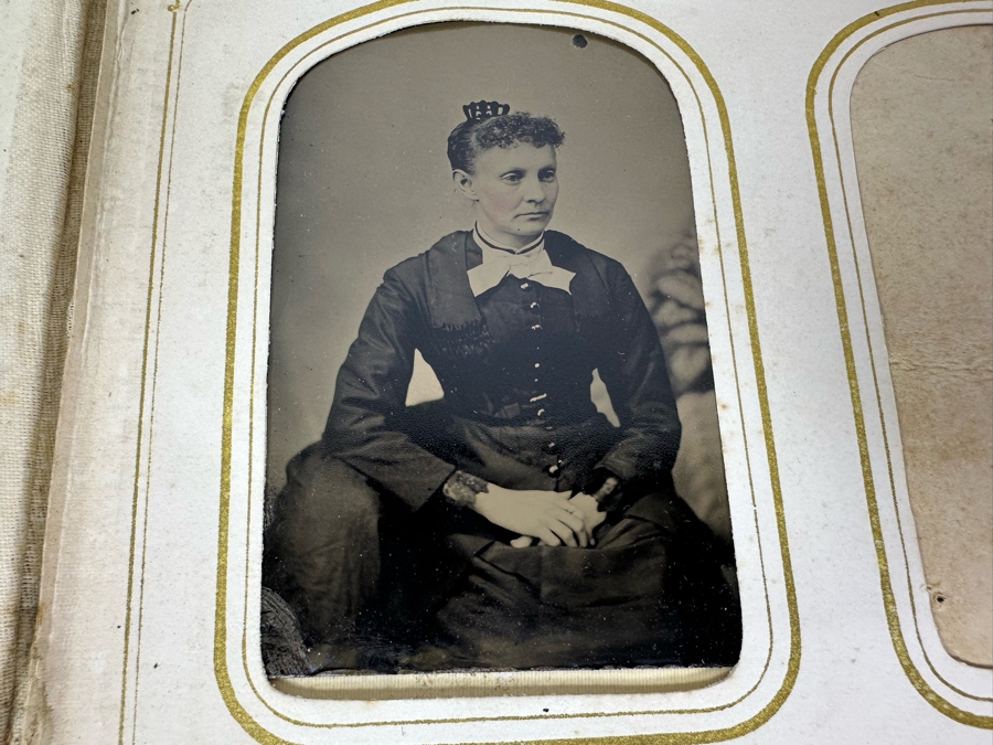 Vintage Photograph Leather Bound Book With Old Family Photos (Binding Is Damaged) 8W X 5.5H X 2.5D [Photo 12]