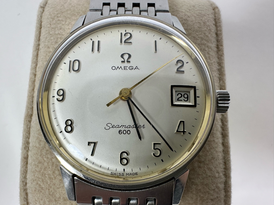 Vintage Men's Omega Seamaster 600 Wrist Watch With Original Omega Watch Band [Photo 2]