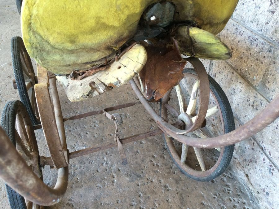 Vintage Child's Stroller Horse Saddle for Restoration or Display [Photo 11]