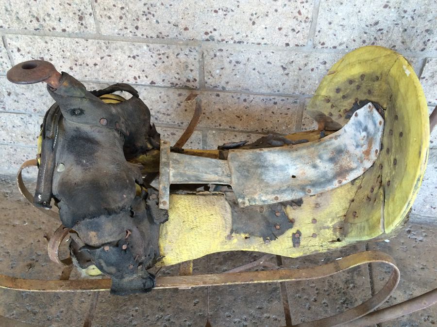 Vintage Child's Stroller Horse Saddle for Restoration or Display [Photo 4]