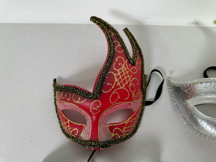 Collection Of Italian Venetian Masks [Photo 4]