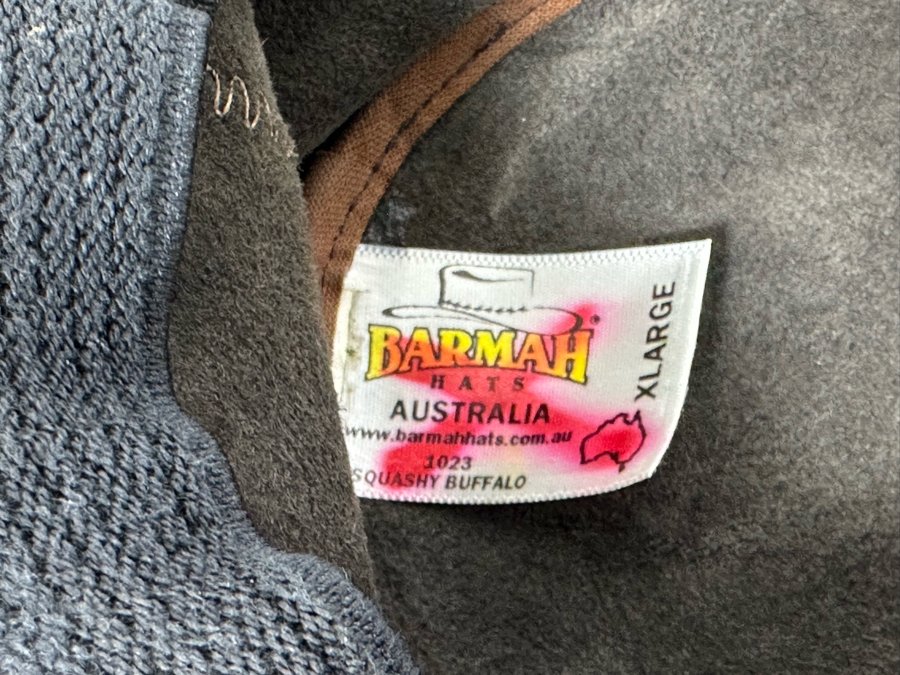 Braided Leather Indian Jones Style Whip With Pair Of XL Leather Hats [Photo 10]