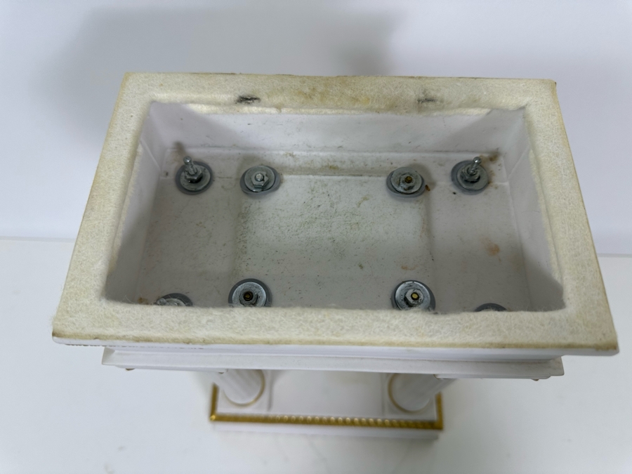 Vintage 1987 Franklin Mint Empress Josephine Clock Working 9W X 6D X 14.5H [Photo 17]