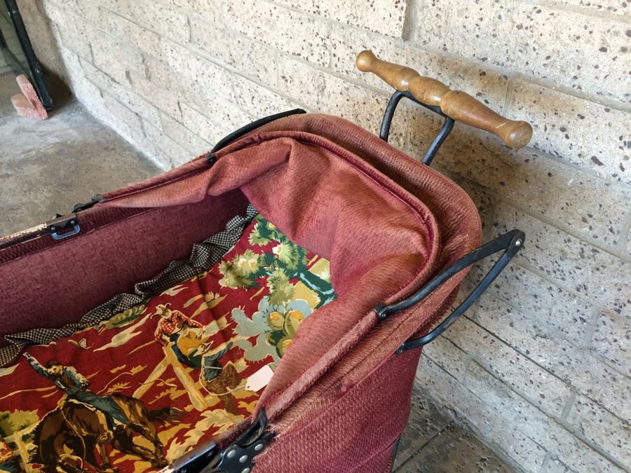 Vintage Baby Carriage [Photo 21]