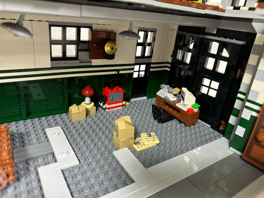 LEGO Set 75827 Ghostbusters Firehouse Headquarters With The Original Instruction Booklets Already Assembled/Not Glued 15W X 10D X 15H [Photo 26]