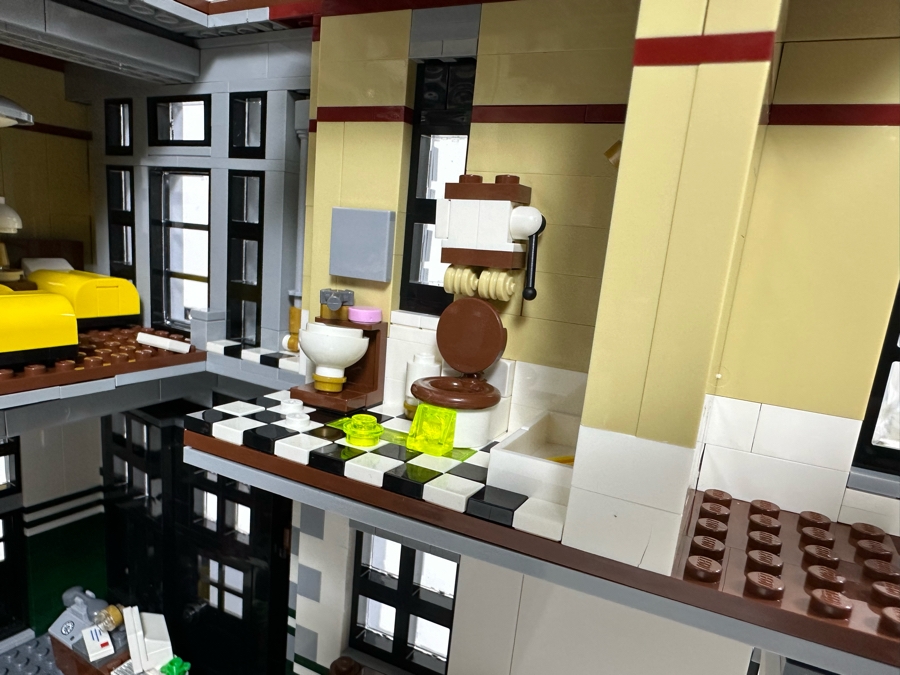 LEGO Set 75827 Ghostbusters Firehouse Headquarters With The Original Instruction Booklets Already Assembled/Not Glued 15W X 10D X 15H [Photo 28]