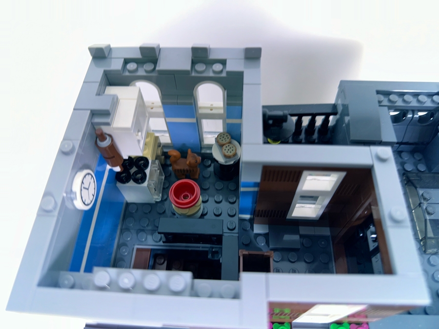 LEGO Creator Set 10246 Detective's Office With The Original Instruction Booklets Already Assembled/Not Glued 10W X 10D X 11H [Photo 11]