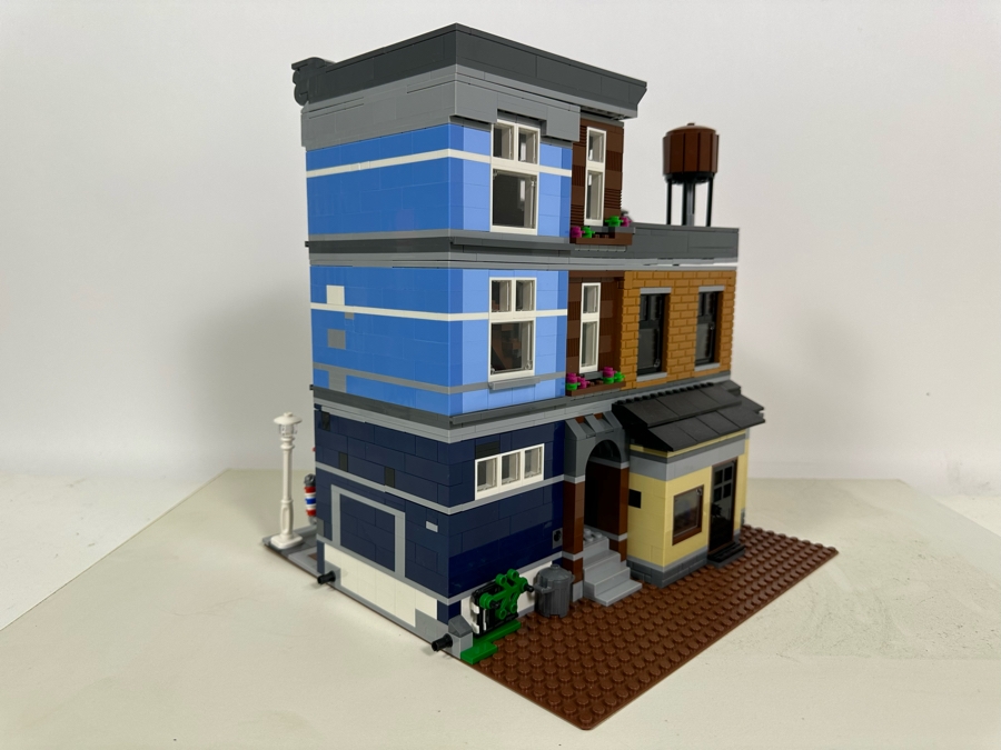 LEGO Creator Set 10246 Detective's Office With The Original Instruction Booklets Already Assembled/Not Glued 10W X 10D X 11H [Photo 13]