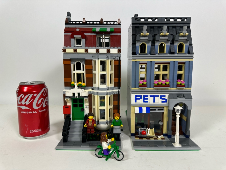 LEGO Creator Set 10218 Pet Shop With The Original Instruction Booklets Already Assembled/Not Glued 10W X 10D X 11H [Photo 6]