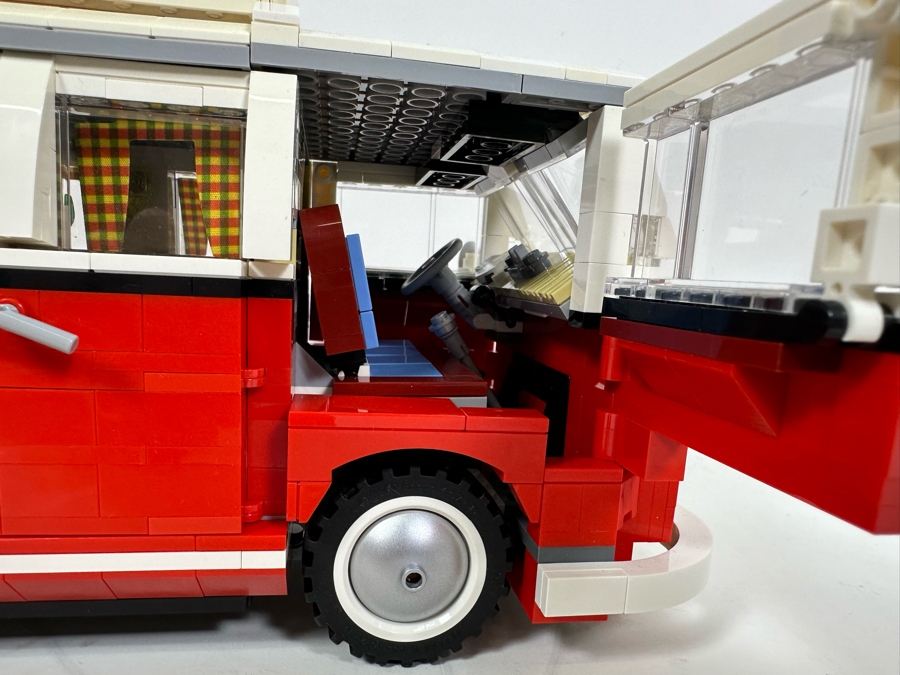 LEGO Set 10220 Volkswagen T1 Camper Van With The Original Instruction Booklets Already Assembled/Not Glued 11.5W X 5D X 5.5H [Photo 10]