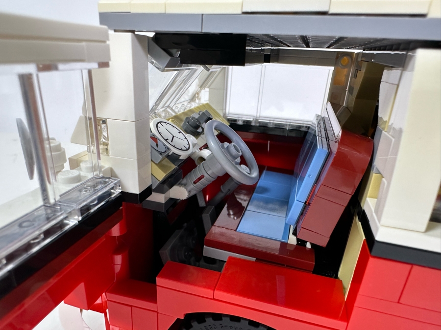 LEGO Set 10220 Volkswagen T1 Camper Van With The Original Instruction Booklets Already Assembled/Not Glued 11.5W X 5D X 5.5H [Photo 23]