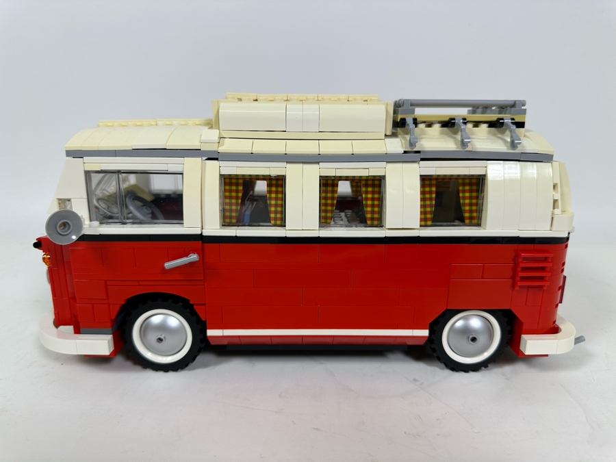 LEGO Set 10220 Volkswagen T1 Camper Van With The Original Instruction Booklets Already Assembled/Not Glued 11.5W X 5D X 5.5H [Photo 22]