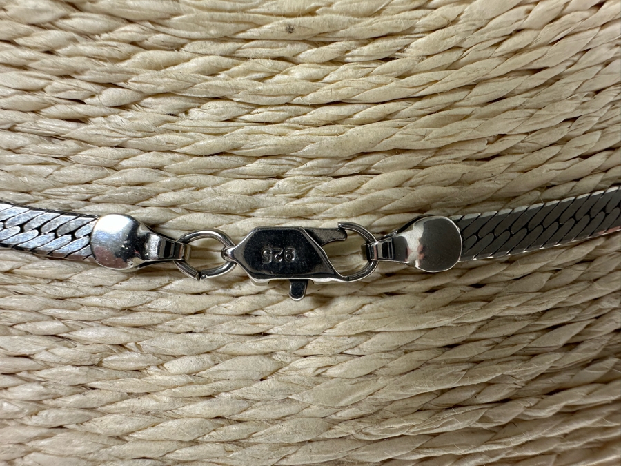 Sterling Silver 24' Herringbone Necklace 12.8g [Photo 4]