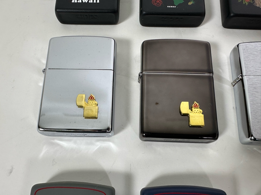 Collection Of 24 Vintage Zippo Lighters Bradford, PA Never Used [Photo 12]