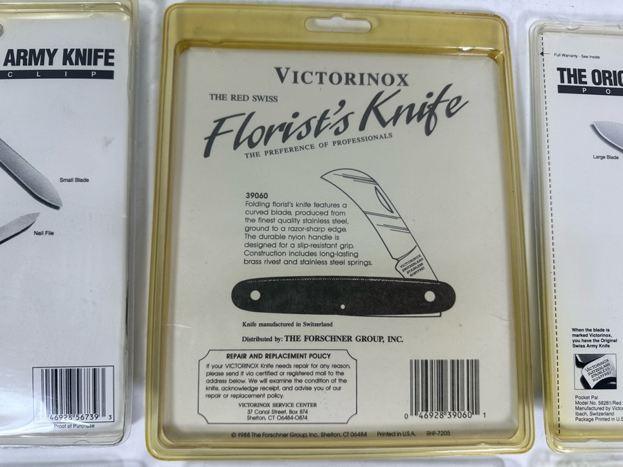 Six New In Packaging Swiss Army Knives Including The Money Clip Knife, The Florist's Knife, The Pocket Pal Knife, Mechanic Knife, The Official Boy Scout Adventurer Knife And Recruit Knife [Photo 18]