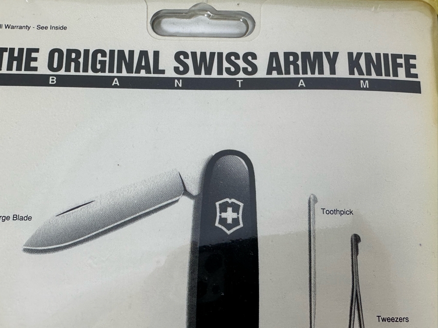 Six New In Packaging Swiss Army Knives Including The Camper Knife, Bantam Knife, Tinker Knife, (2) Classic Knives And Vintage Knife [Photo 13]