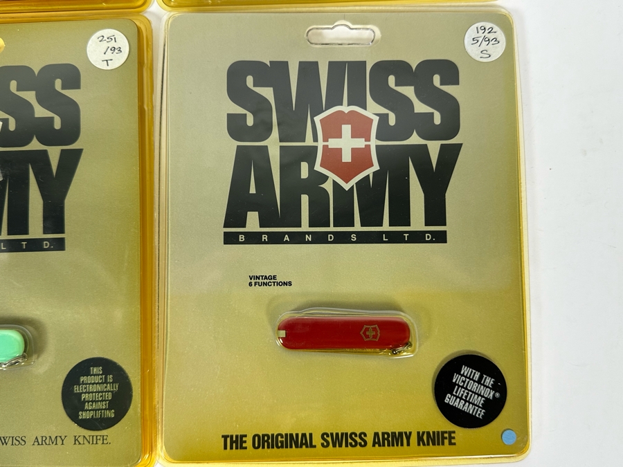 Six New In Packaging Swiss Army Knives Including The Camper Knife, Bantam Knife, Tinker Knife, (2) Classic Knives And Vintage Knife [Photo 5]