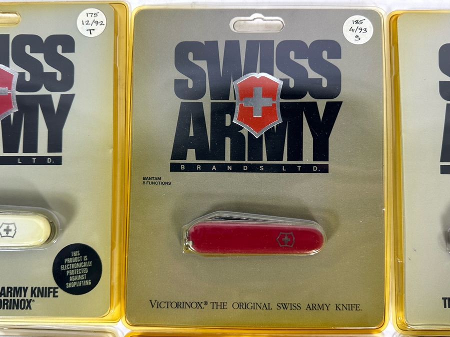 Six New In Packaging Swiss Army Knives Including The Camper Knife, Bantam Knife, Tinker Knife, (2) Classic Knives And Vintage Knife [Photo 7]
