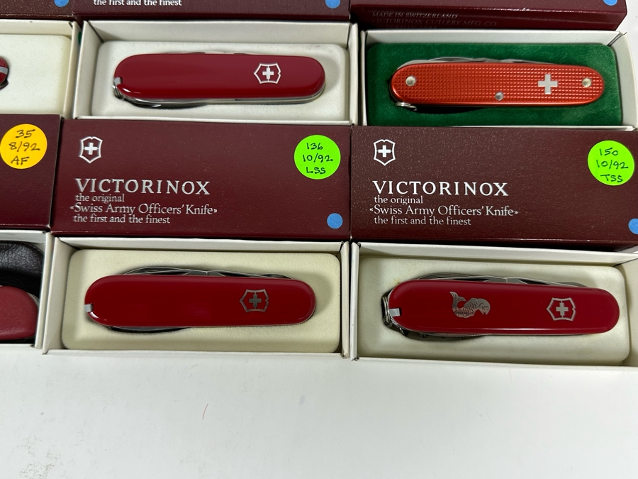 (12) Victorinox Swiss Army Knives With Original Boxes - See Description For Knife Types [Photo 6]